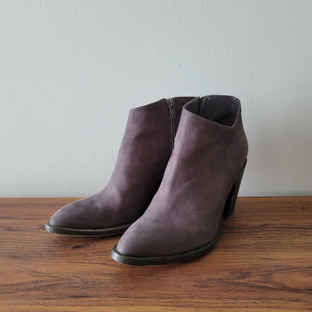 VINCE suede ankle booties with heel grey colour
